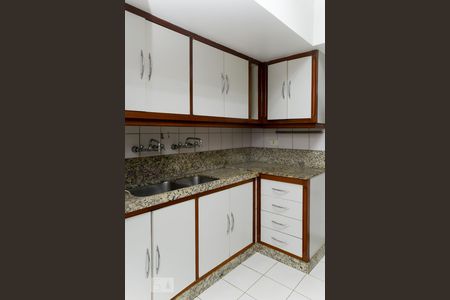 Apartamento à venda com 120m², 2 quartos e sem vaga Apartamento à venda com 120m², 2 quartos e sem vagaCozinha