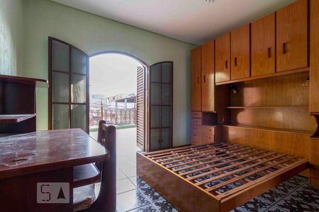 Quarto 1 de casa para alugar com 3 quartos, 187m² em Vila Marieta, São Paulo