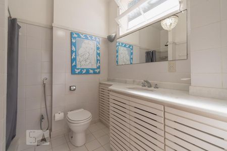 Apartamento à venda com 107m², 2 quartos e 1 vagaBanheiro da Suíte