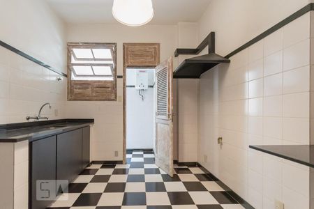 Apartamento à venda com 107m², 2 quartos e 1 vagaCozinha