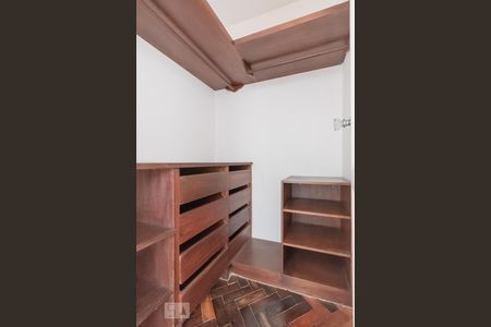 Apartamento à venda com 107m², 2 quartos e 1 vagaSuíte