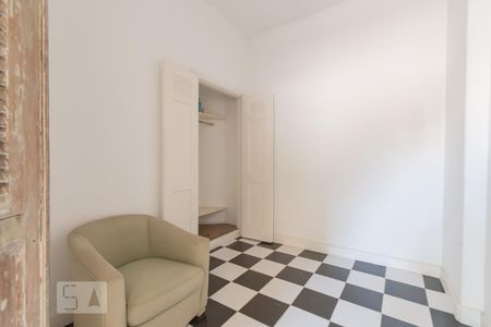 Apartamento à venda com 107m², 2 quartos e 1 vagaQuarto de Serviço