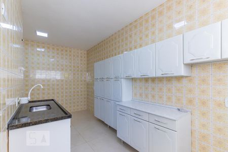 Apartamento à venda com 70m², 2 quartos e 1 vagaCozinha