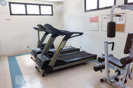 Apartamento para alugar com 59m², 2 quartos e 2 vagas Apartamento para alugar com 59m², 2 quartos e 2 vagasÁrea comum - Academia