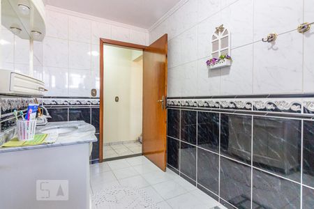 Casa à venda com 249m², 5 quartos e 2 vagasBanheiro da Suite 2