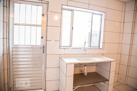 Cozinha de casa para alugar com 1 quarto, 60m² em Parque Guarani, São Paulo