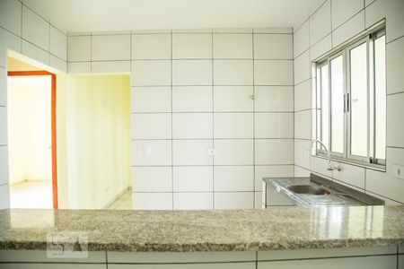 Casa para alugar com 60m², 1 quarto e sem vaga Casa para alugar com 60m², 1 quarto e sem vagaCozinha
