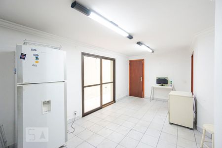 Casa à venda com 450m², 4 quartos e 6 vagasQuarto de serviço 2