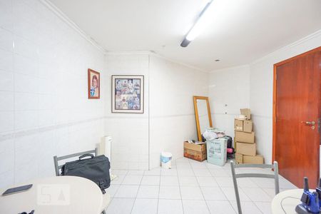 Casa à venda com 450m², 4 quartos e 6 vagasQuarto de serviço 3