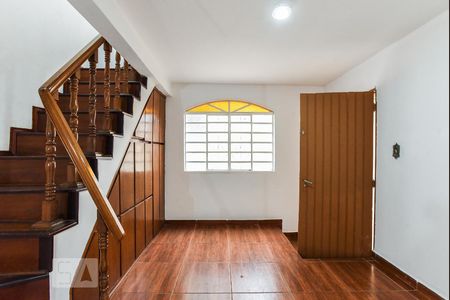 Casa de condomínio à venda com 144m², 3 quartos e 2 vagas Casa de condomínio à venda com 144m², 3 quartos e 2 vagasEscritório