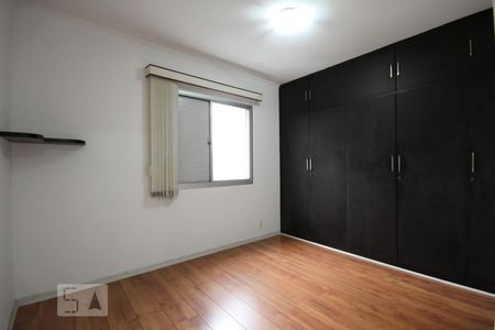 Quarto 2 de apartamento para alugar com 2 quartos, 70m² em Vila Dom Pedro I, São Paulo