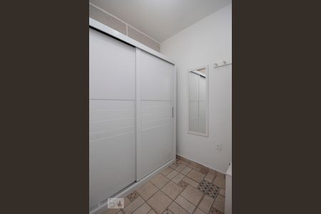 Closet de apartamento à venda com 1 quarto, 42m² em Vila Buarque, São Paulo