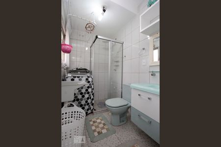 Banheiro de apartamento à venda com 1 quarto, 42m² em Vila Buarque, São Paulo