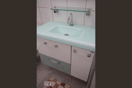 Banheiro de apartamento à venda com 1 quarto, 42m² em Vila Buarque, São Paulo