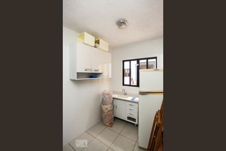 Casa à venda com 360m², 4 quartos e 4 vagas Casa à venda com 360m², 4 quartos e 4 vagasEdícula