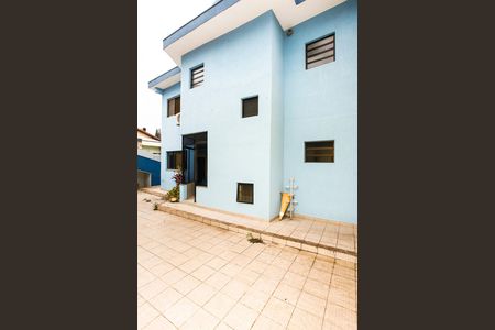 Casa à venda com 360m², 4 quartos e 4 vagas Casa à venda com 360m², 4 quartos e 4 vagasÁrea Externa