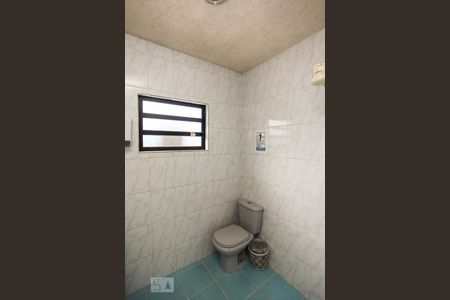Casa à venda com 360m², 4 quartos e 4 vagas Casa à venda com 360m², 4 quartos e 4 vagasEdícula