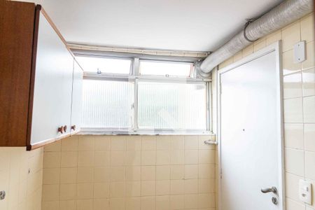 Apartamento à venda com 150m², 3 quartos e 1 vaga Apartamento à venda com 150m², 3 quartos e 1 vagaÁrea de Serviço