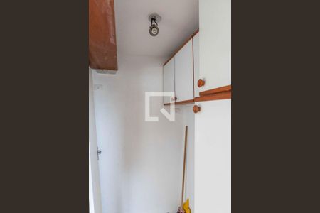 Apartamento à venda com 150m², 3 quartos e 1 vaga Apartamento à venda com 150m², 3 quartos e 1 vagaQuarto de Serviço