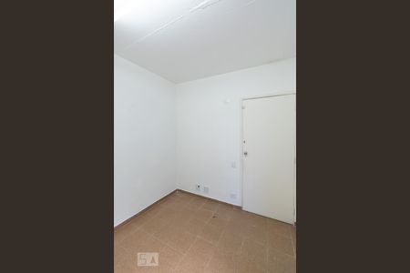 Casa à venda com 280m², 3 quartos e 4 vagasQuarto de Serviço