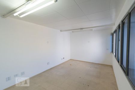 Casa à venda com 280m², 3 quartos e 4 vagasEdícula Piso Superior