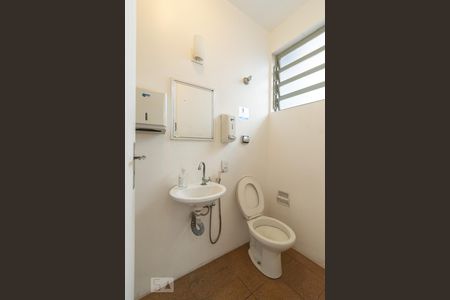 Casa à venda com 280m², 3 quartos e 4 vagasÁrea de Serviço