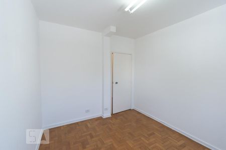 Casa à venda com 280m², 3 quartos e 4 vagasQuarto 2