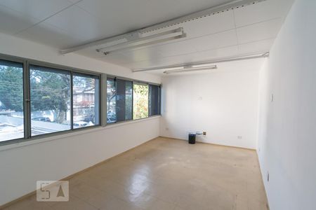 Casa à venda com 280m², 3 quartos e 4 vagasEdícula Piso Superior