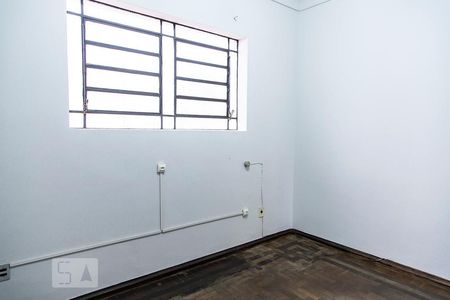 Casa para alugar com 350m², 7 quartos e 8 vagas Casa para alugar com 350m², 7 quartos e 8 vagasQuarto 1