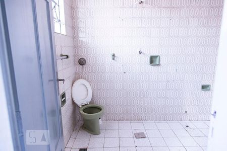 Casa para alugar com 350m², 7 quartos e 8 vagas Casa para alugar com 350m², 7 quartos e 8 vagasBanheiro da Suíte