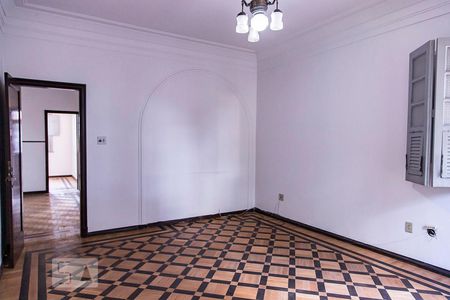 Casa para alugar com 350m², 7 quartos e 8 vagas Casa para alugar com 350m², 7 quartos e 8 vagasQuarto 3