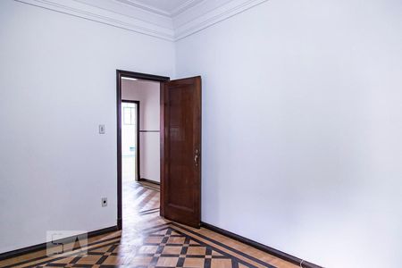 Casa para alugar com 350m², 7 quartos e 8 vagas Casa para alugar com 350m², 7 quartos e 8 vagasSala de TV