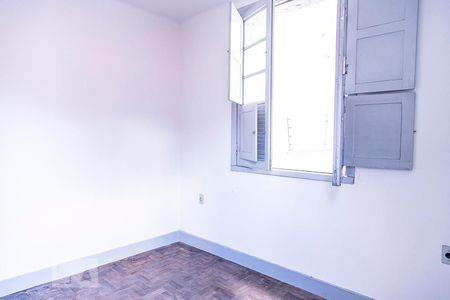 Casa para alugar com 350m², 7 quartos e 8 vagas Casa para alugar com 350m², 7 quartos e 8 vagasQuarto 9
