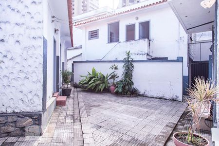 Casa para alugar com 350m², 7 quartos e 8 vagas Casa para alugar com 350m², 7 quartos e 8 vagasÁrea Externa