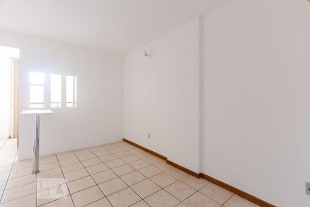 SALA de kitnet/studio para alugar com 1 quarto, 30m² em Asa Norte, Brasília