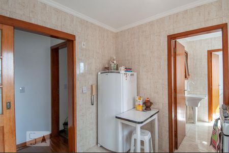 Apartamento para alugar com 270m², 4 quartos e 3 vagas Apartamento para alugar com 270m², 4 quartos e 3 vagasCozinha