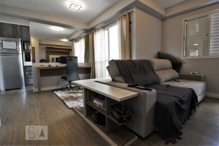 Sala de apartamento para alugar com 1 quarto, 55m² em Super Quadra Morumbi, São Paulo