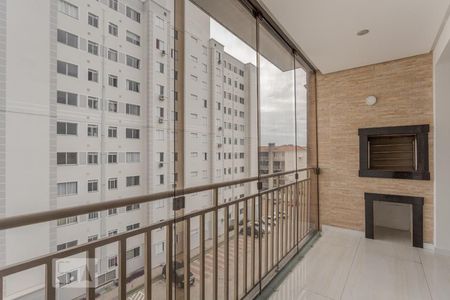 Apartamento à venda com 77m², 3 quartos e 1 vaga Apartamento à venda com 77m², 3 quartos e 1 vagaVaranda
