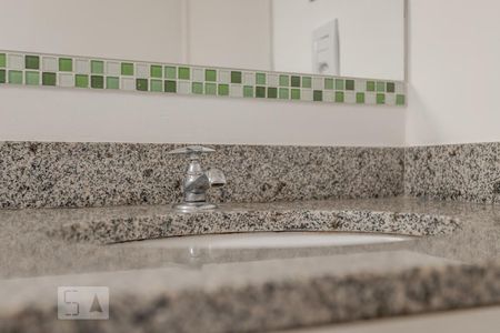 Apartamento à venda com 77m², 3 quartos e 1 vaga Apartamento à venda com 77m², 3 quartos e 1 vagaBanheiro