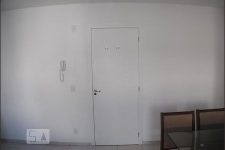 Porta de Entrada de apartamento para alugar com 2 quartos, 55m² em Canasvieiras, Florianópolis