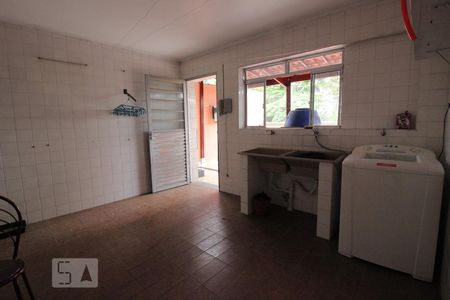 Casa à venda com 200m², 4 quartos e 4 vagasÁrea de Serviço