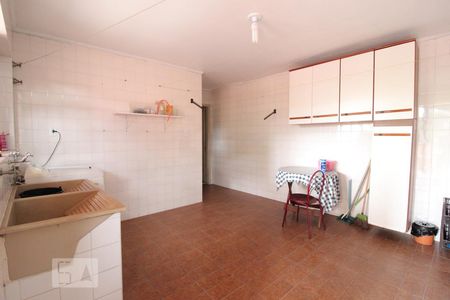 Casa à venda com 200m², 4 quartos e 4 vagasÁrea de Serviço