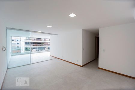 Sala de apartamento para alugar com 3 quartos, 120m² em Recreio dos Bandeirantes, Rio de Janeiro