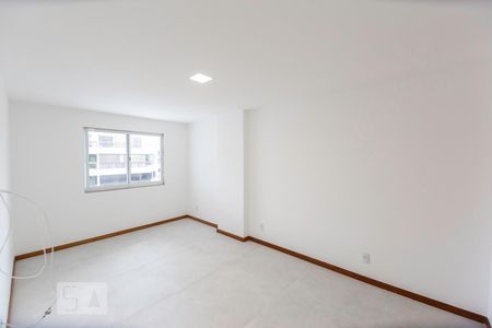 Suíte 1 de apartamento para alugar com 3 quartos, 120m² em Recreio dos Bandeirantes, Rio de Janeiro