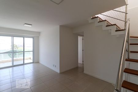 Sala de apartamento para alugar com 2 quartos, 140m² em Recreio dos Bandeirantes, Rio de Janeiro
