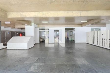 Apartamento para alugar com 60m², 2 quartos e 1 vaga Apartamento para alugar com 60m², 2 quartos e 1 vagaHall de entrada
