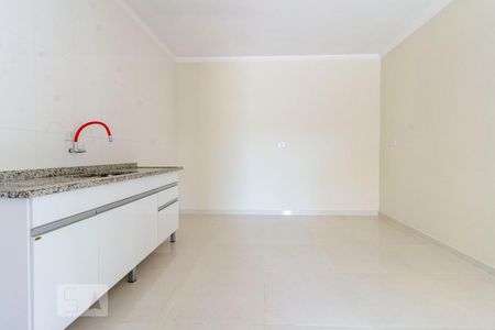 Cozinha de casa para alugar com 1 quarto, 80m² em Burgo Paulista, São Paulo