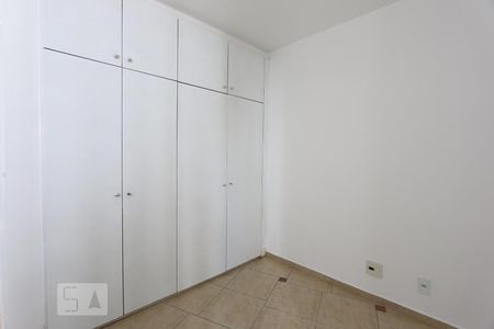 quarto de apartamento para alugar com 2 quartos, 52m² em Real Parque, São Paulo