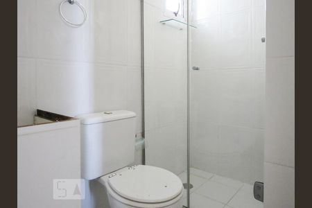 Banheiro de apartamento para alugar com 3 quartos, 63m² em Vila Butantã, São Paulo