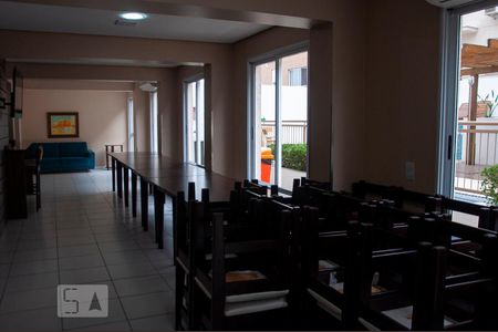 Apartamento à venda com 67m², 2 quartos e 1 vaga Apartamento à venda com 67m², 2 quartos e 1 vagaÁrea comum - Salão de festas